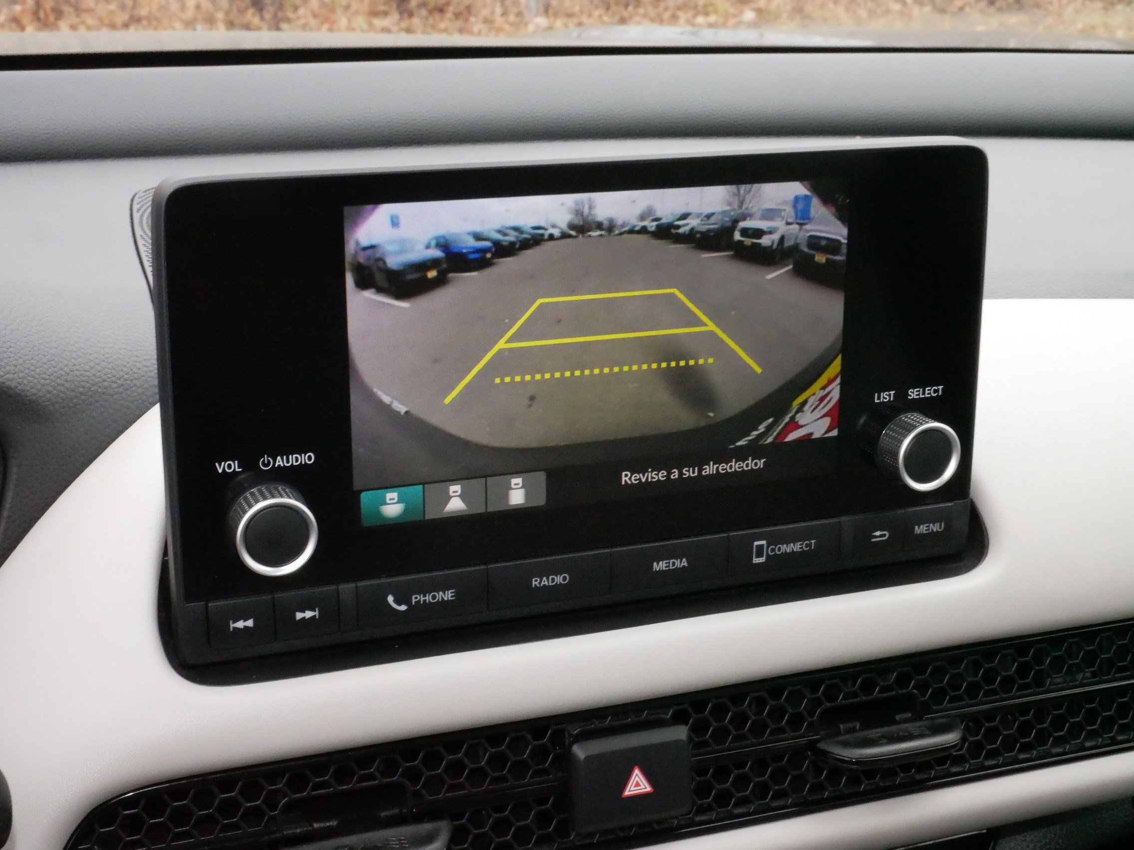 Certified 2023 Honda HR-V LX image 31