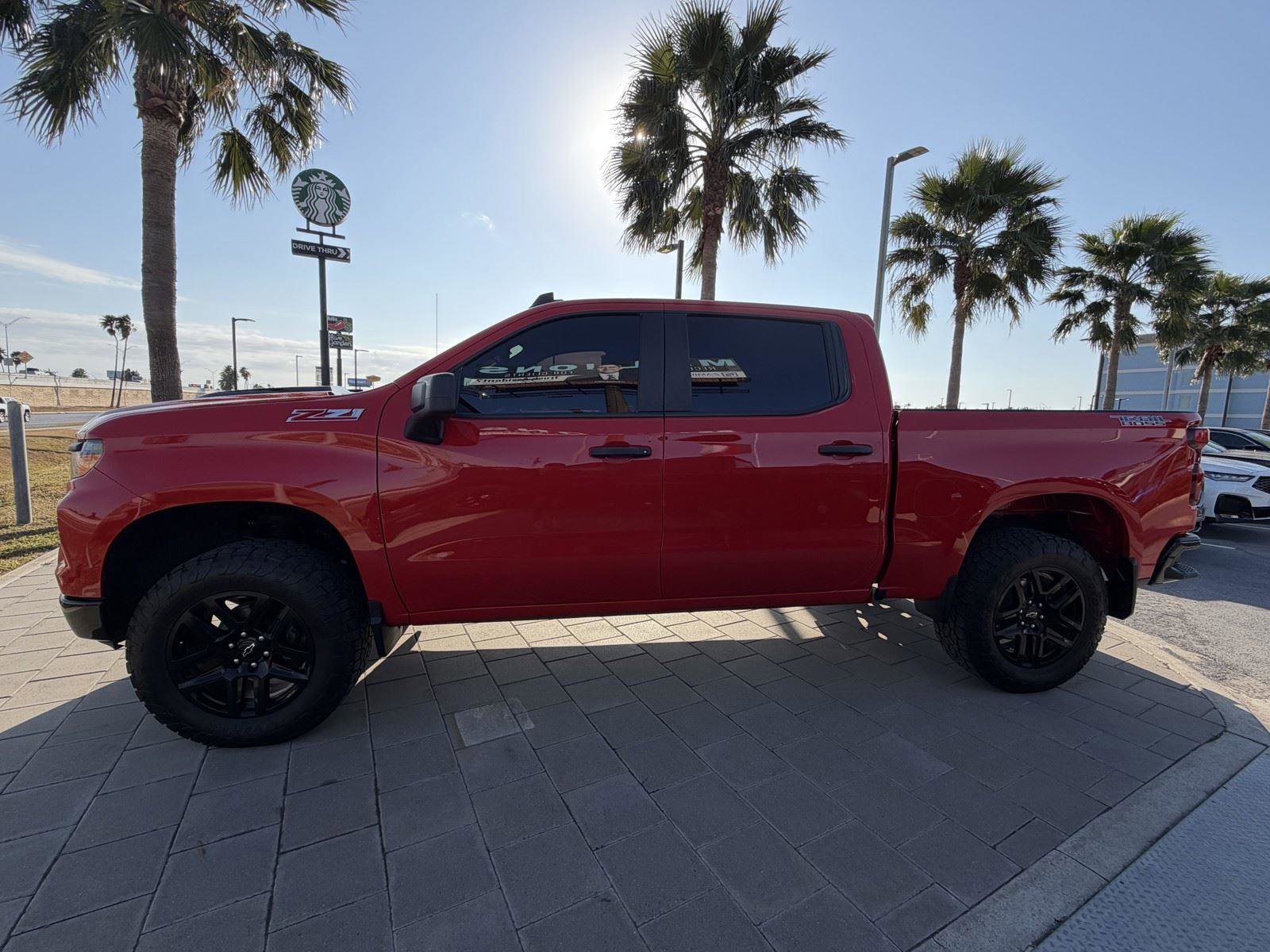 Used 2024 Chevrolet Silverado 1500 Custom Trail Boss w/ LPO, Dark Essentials Package image 18