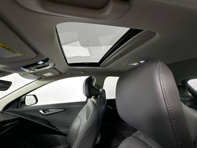 Used 2023 Kia Niro EX Touring FWD image 20