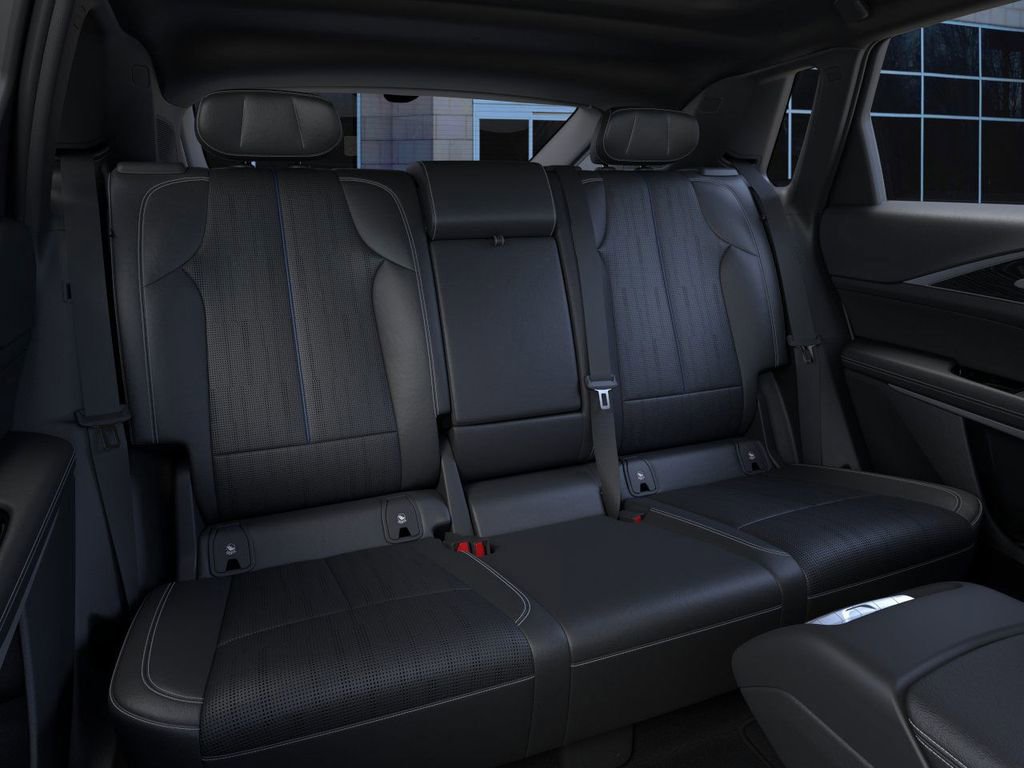 New 2026 Cadillac Lyriq V image 17