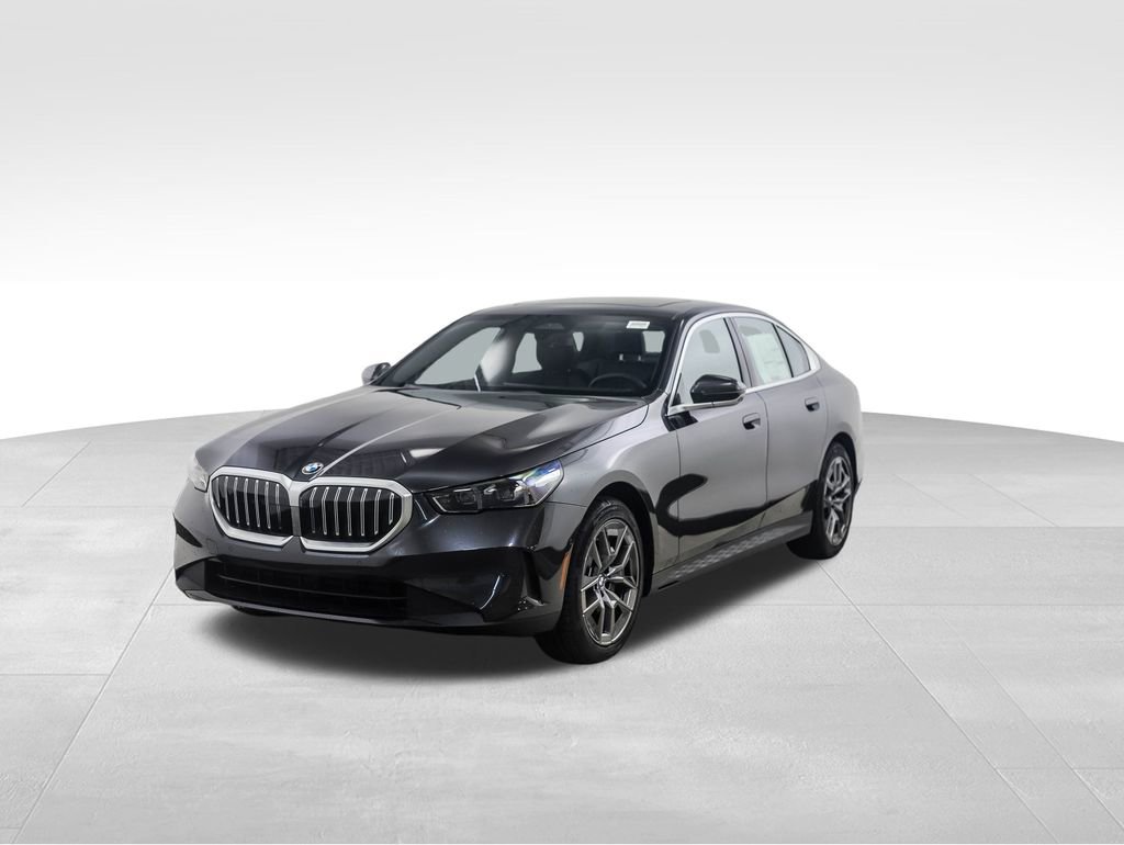 New 2026 BMW 530i xDrive w/ Premium Package