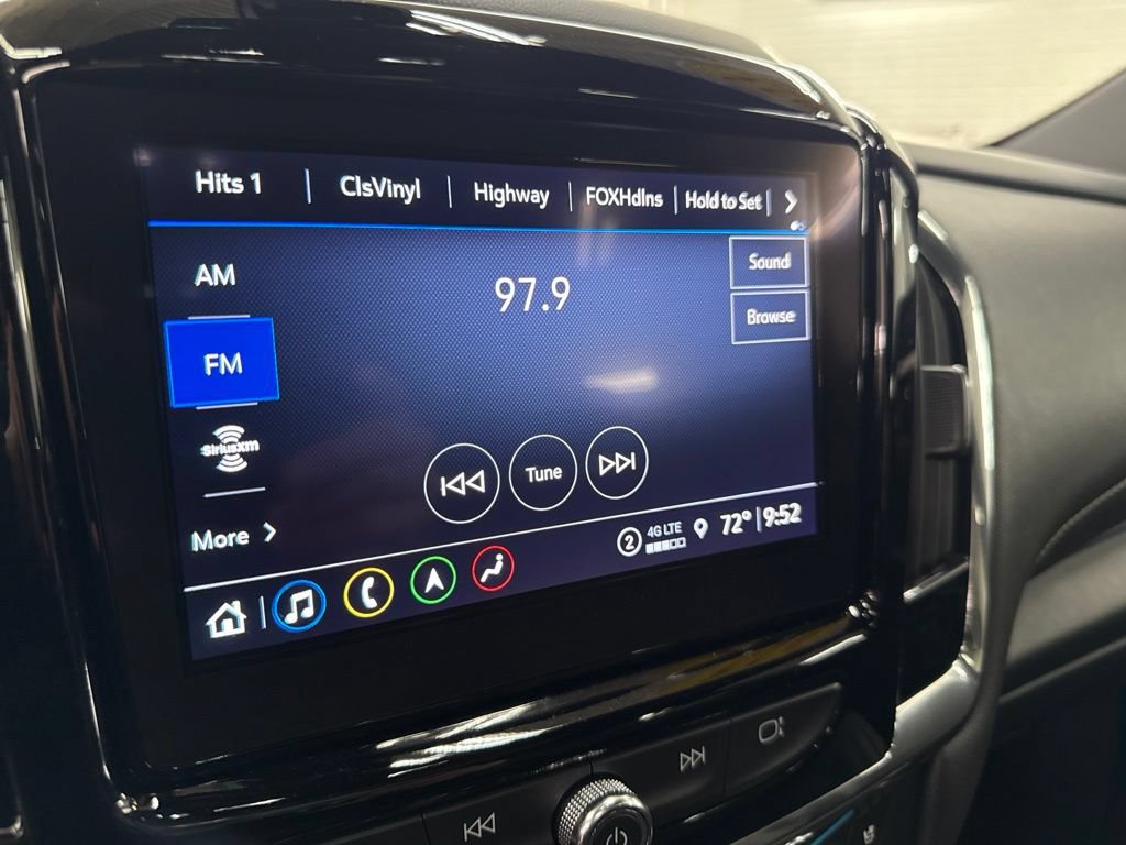 Used 2023 Chevrolet Traverse Premier AWD/4WD image 31