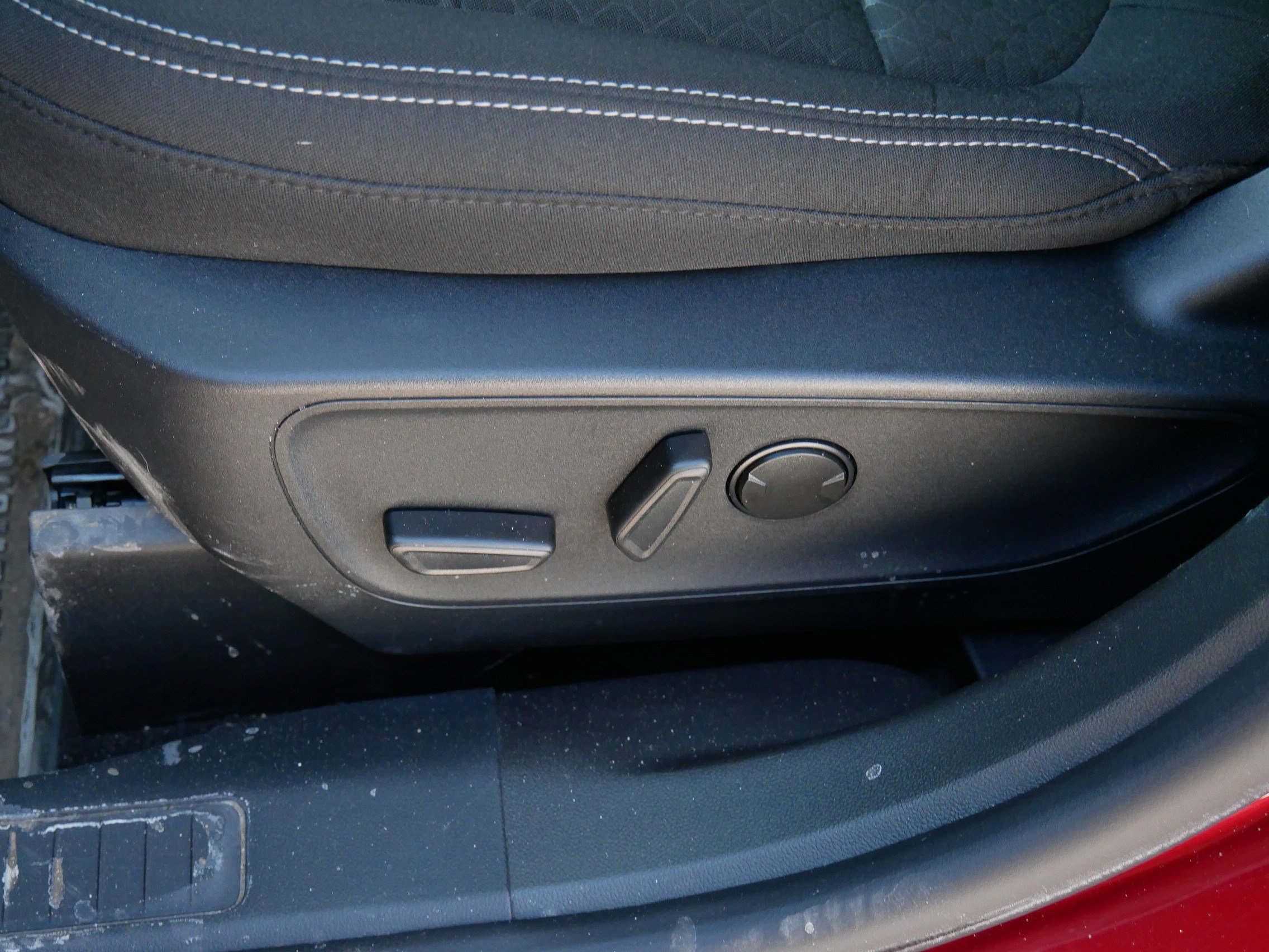 New 2025 Ford Escape Active w/ Active Premium Tech Pack image 19