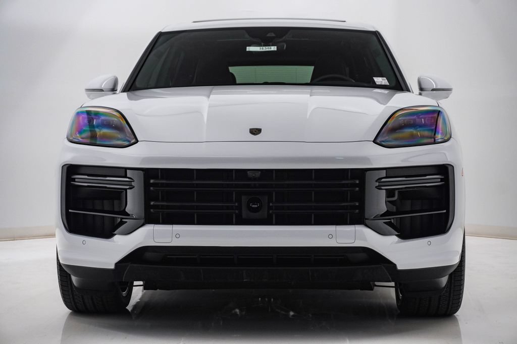 New 2026 Porsche Cayenne Turbo AWD/4WD image 6