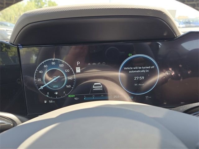 New 2025 Hyundai Elantra SEL image 25