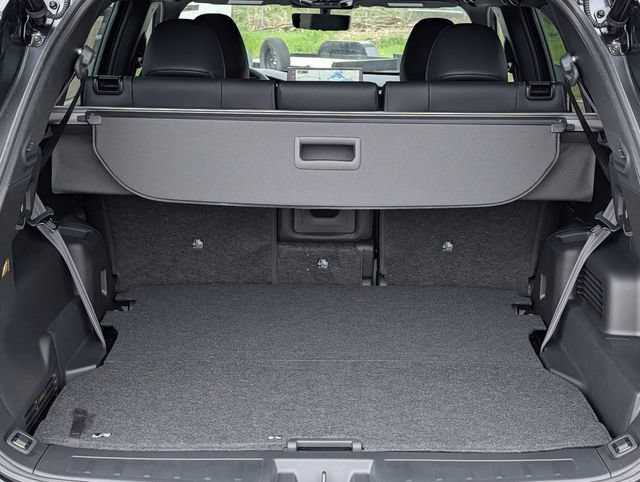 New 2026 Mitsubishi Outlander SEL Black Edition AWD/4WD image 6