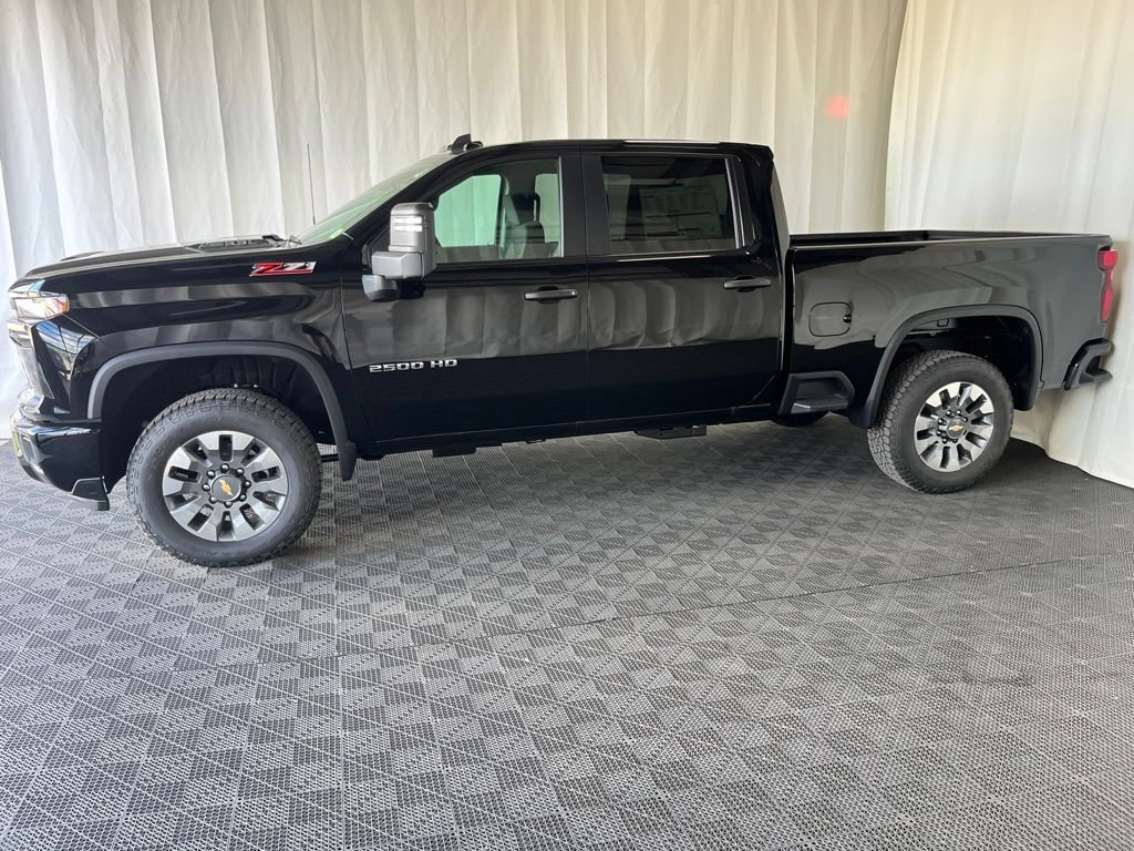 New 2026 Chevrolet Silverado 2500 Custom w/ Custom Value Package AWD/4WD image 23