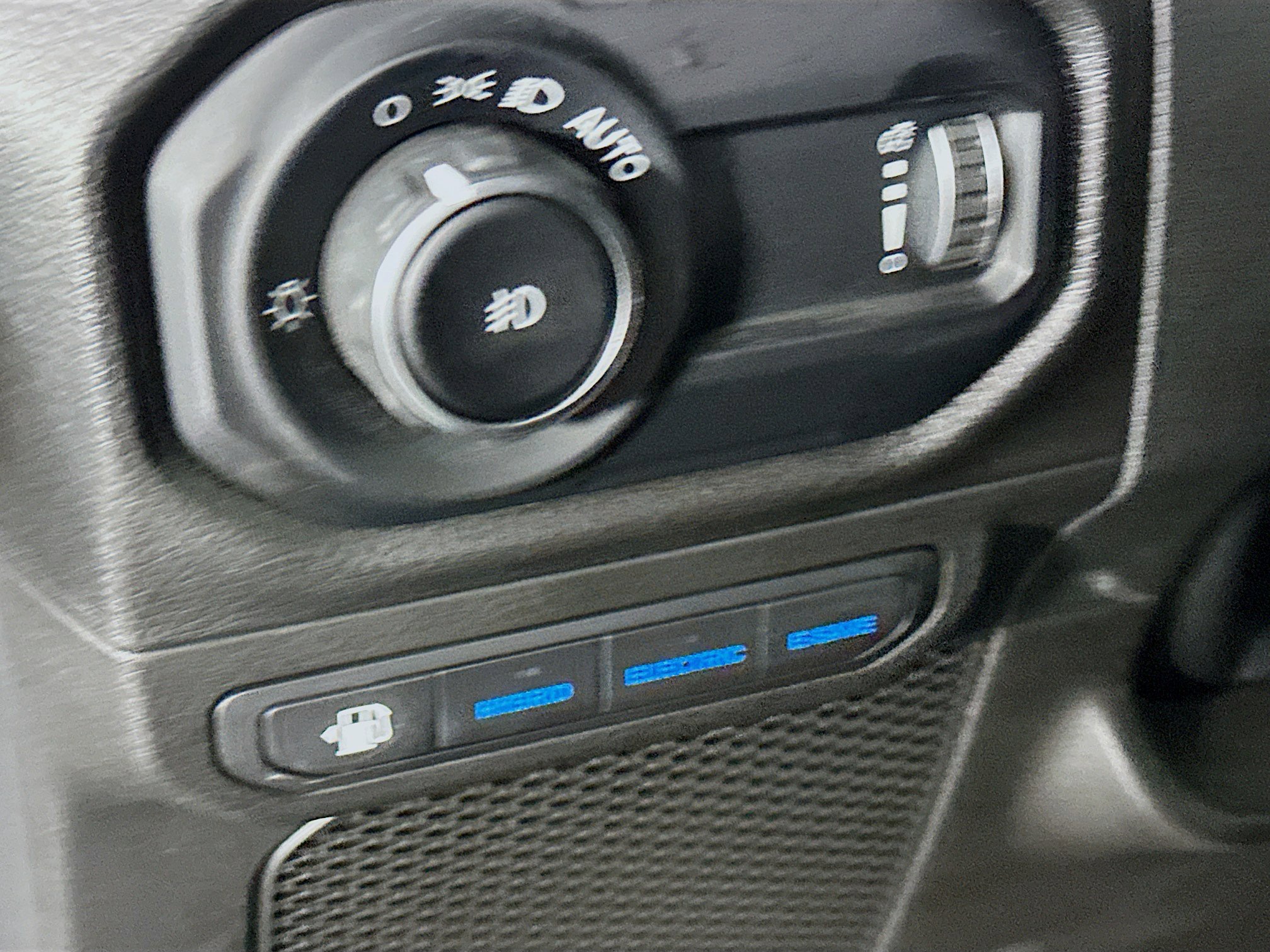 Used 2024 Jeep Wrangler Willys image 17