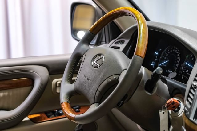 Used 2006 Lexus LX 470 4WD image 24