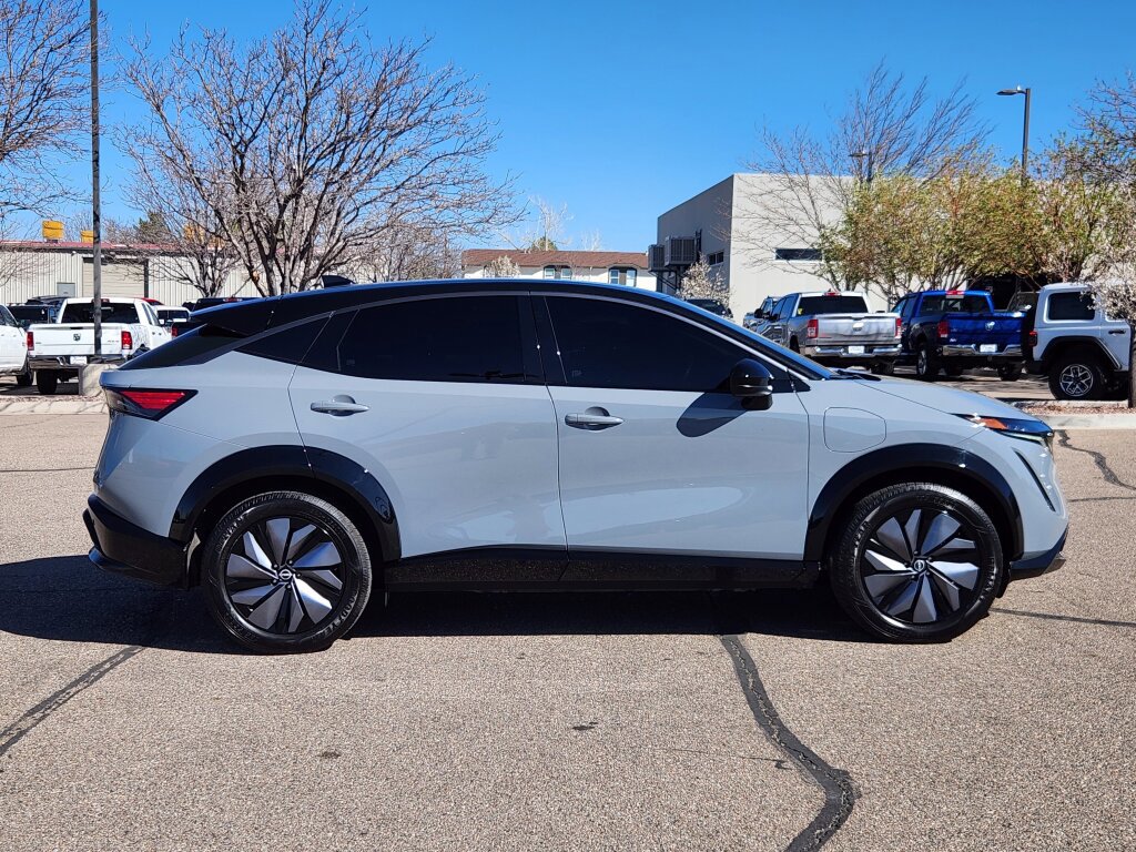 Used 2023 Nissan Ariya Engage AWD/4WD image 2