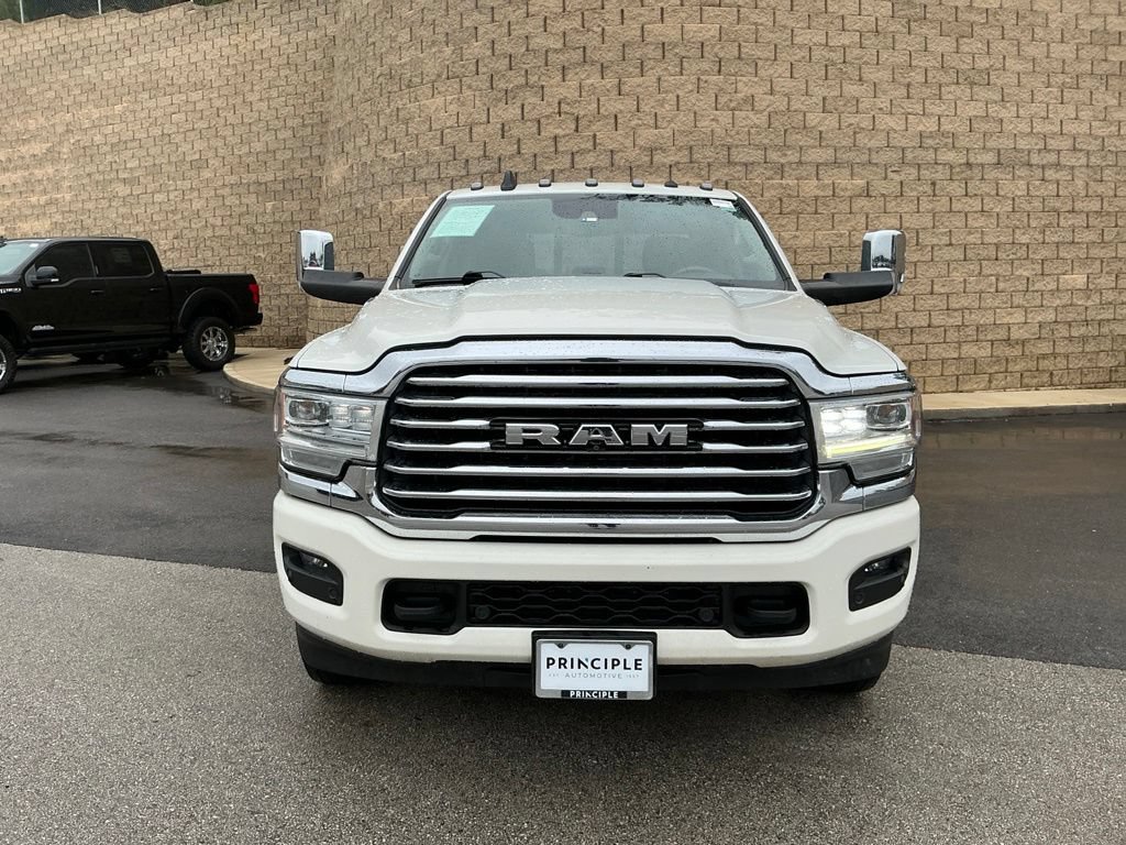 Used 2020 RAM 3500 Limited AWD/4WD image 3