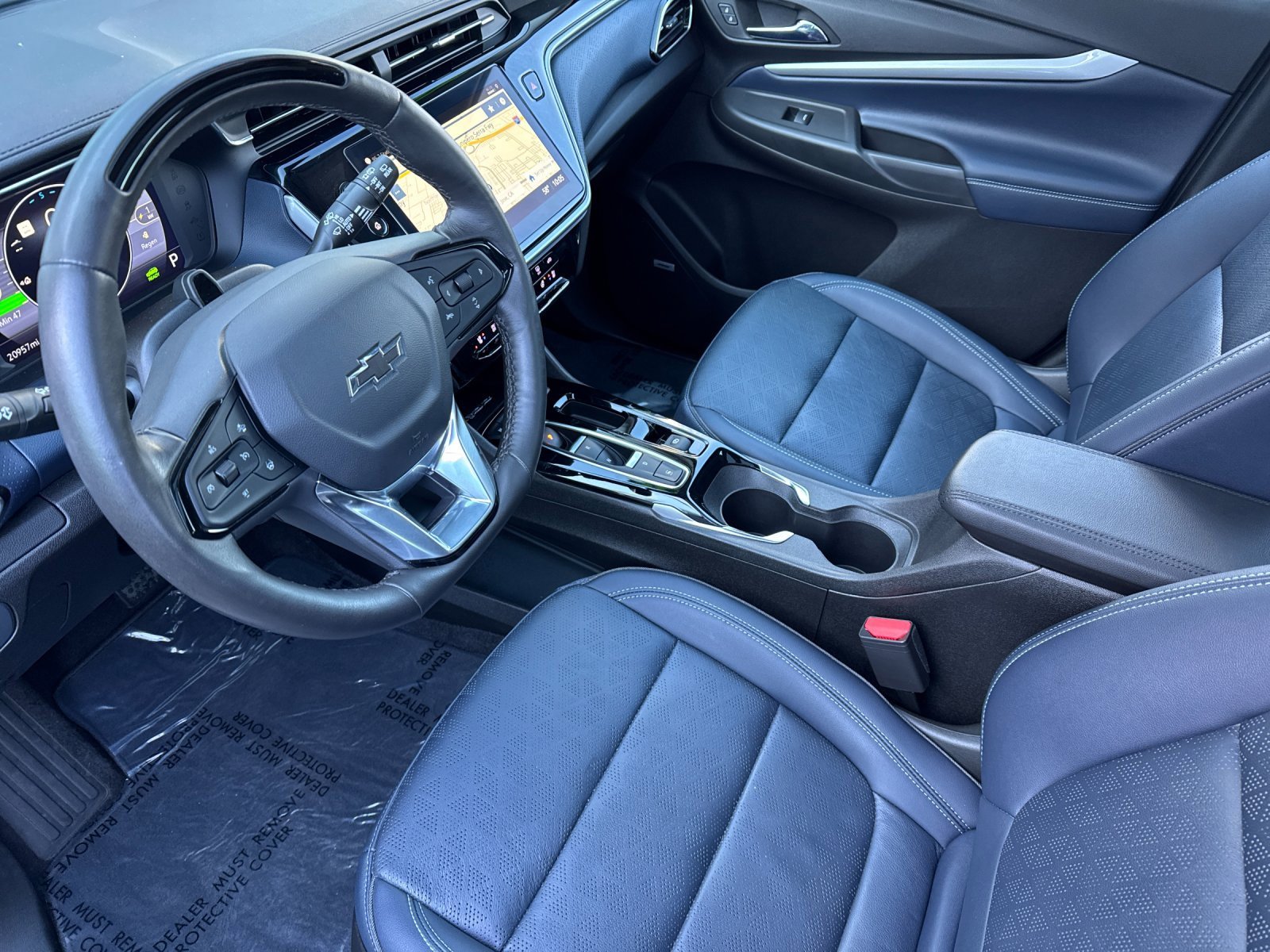 Used 2022 Chevrolet Bolt EUV Premier w/ Launch Edition image 10