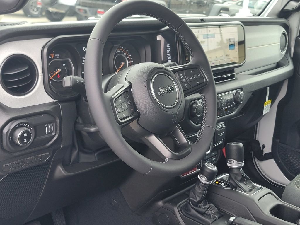 New 2026 Jeep Gladiator Sport AWD/4WD image 7