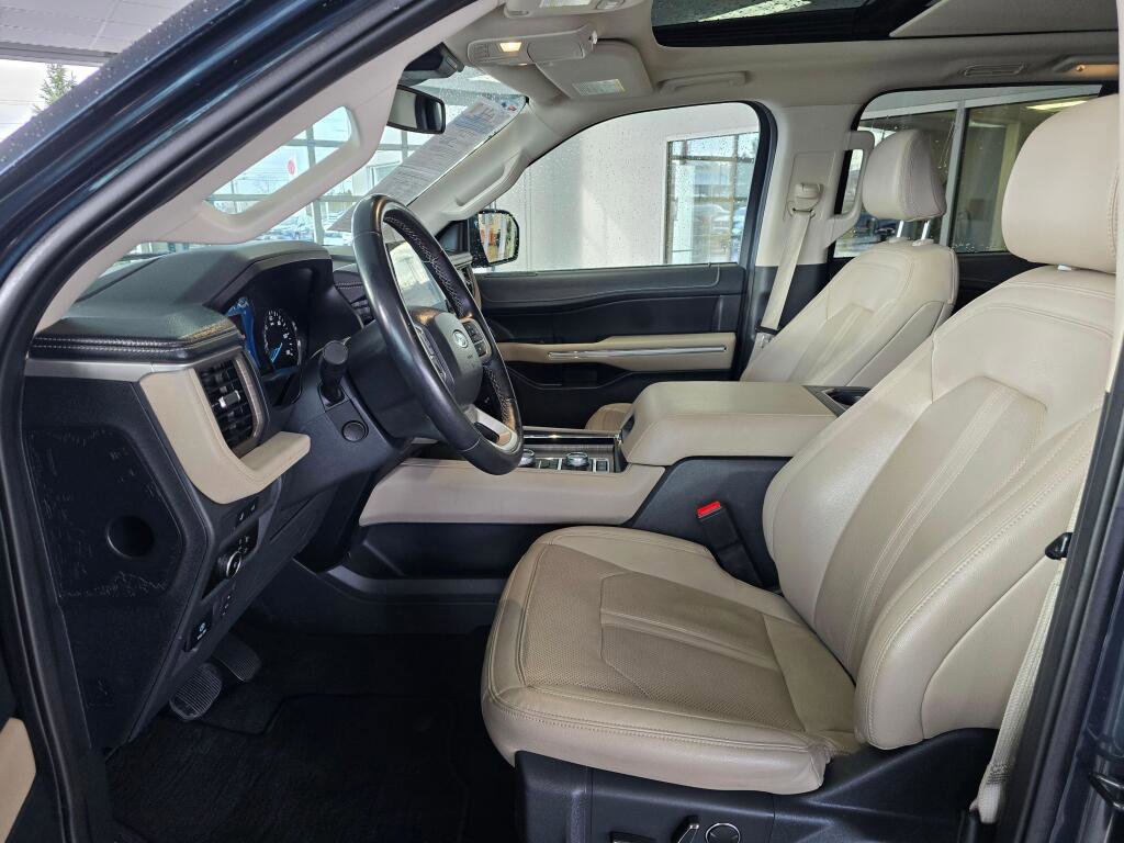 Used 2024 Ford Expedition Limited image 22