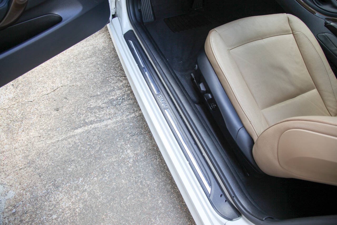 Used 2011 BMW 128i Coupe RWD image 39