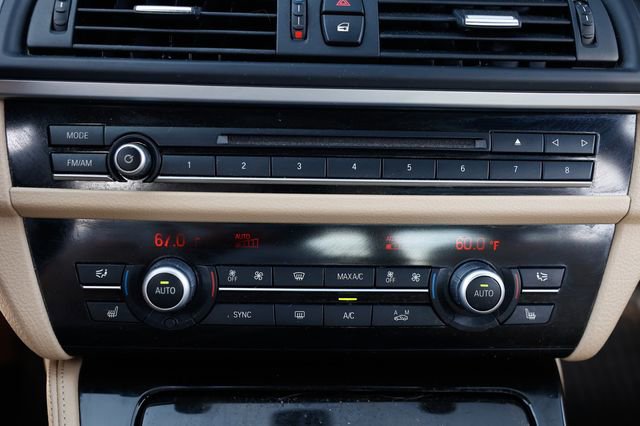 Used 2014 BMW 535i Sedan image 38