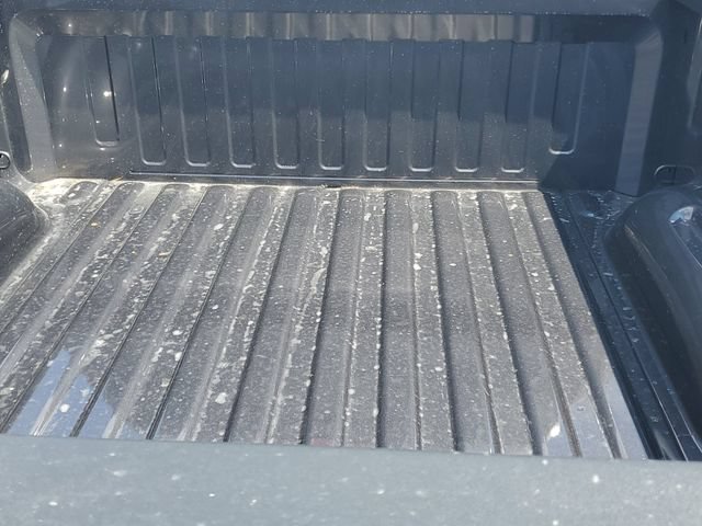 New 2026 RAM 1500 Laramie w/ Sport Appearance Package AWD/4WD image 8