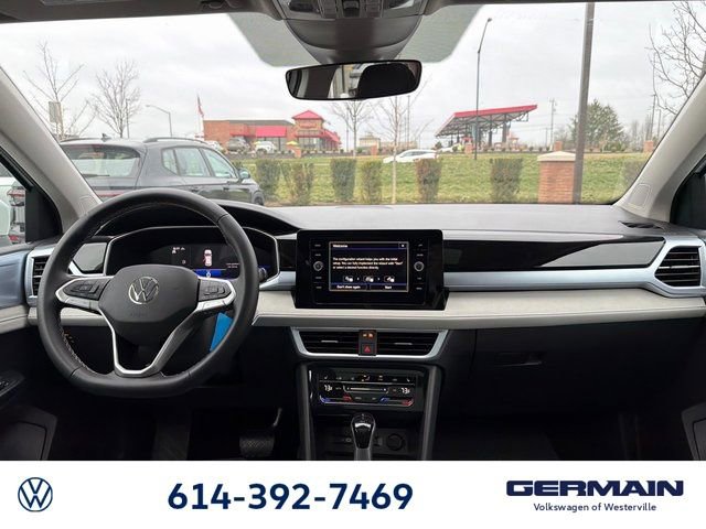 New 2026 Volkswagen Taos SE image 18