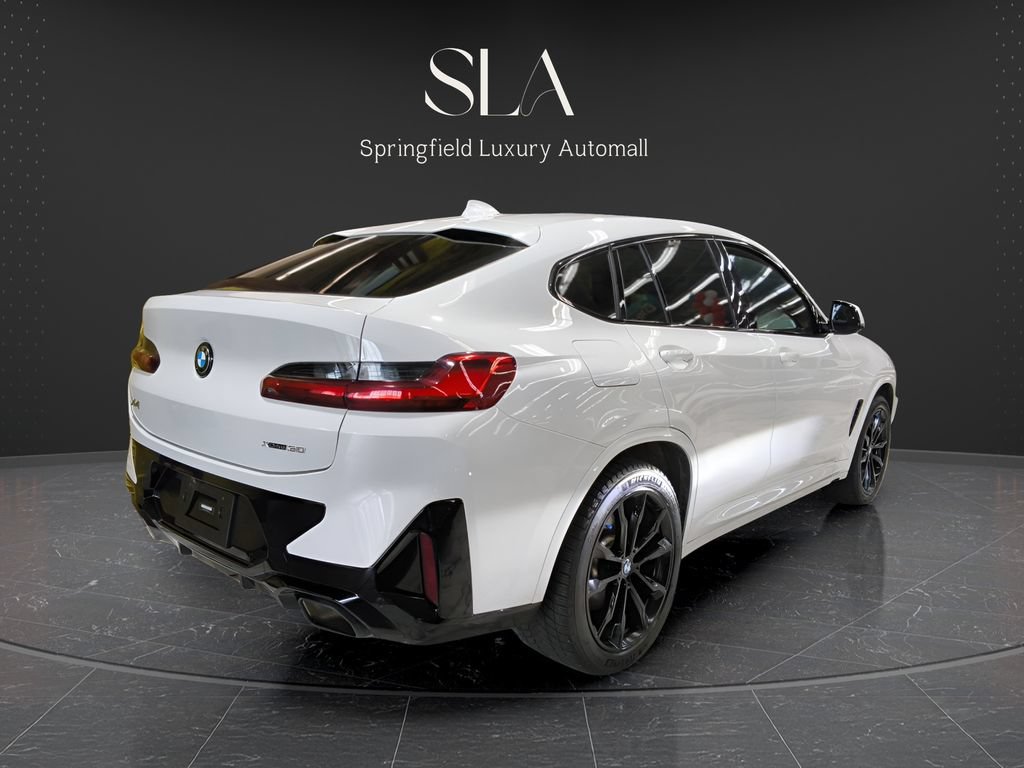 Used 2023 BMW X4 xDrive30i w/ Premium Essential Package AWD/4WD image 7