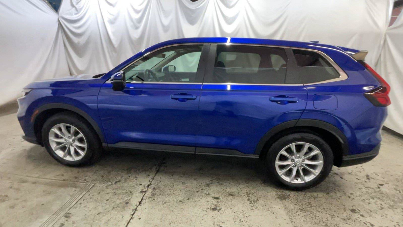 Used 2024 Honda CR-V EX-L image 11