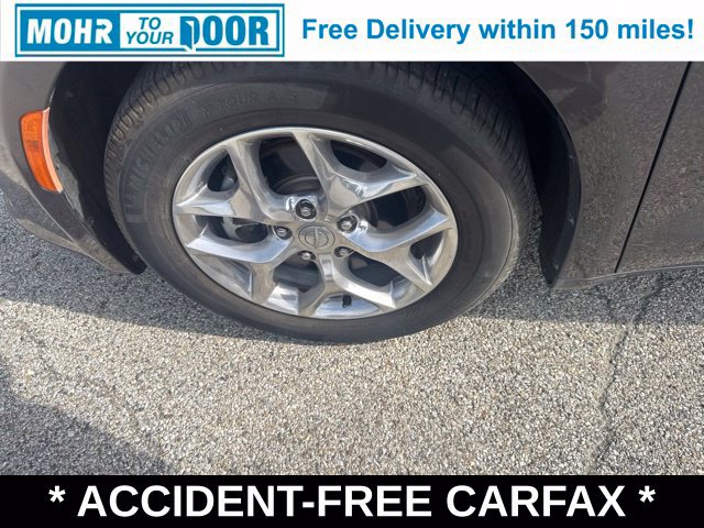 Used 2019 Chrysler Pacifica Limited FWD image 31
