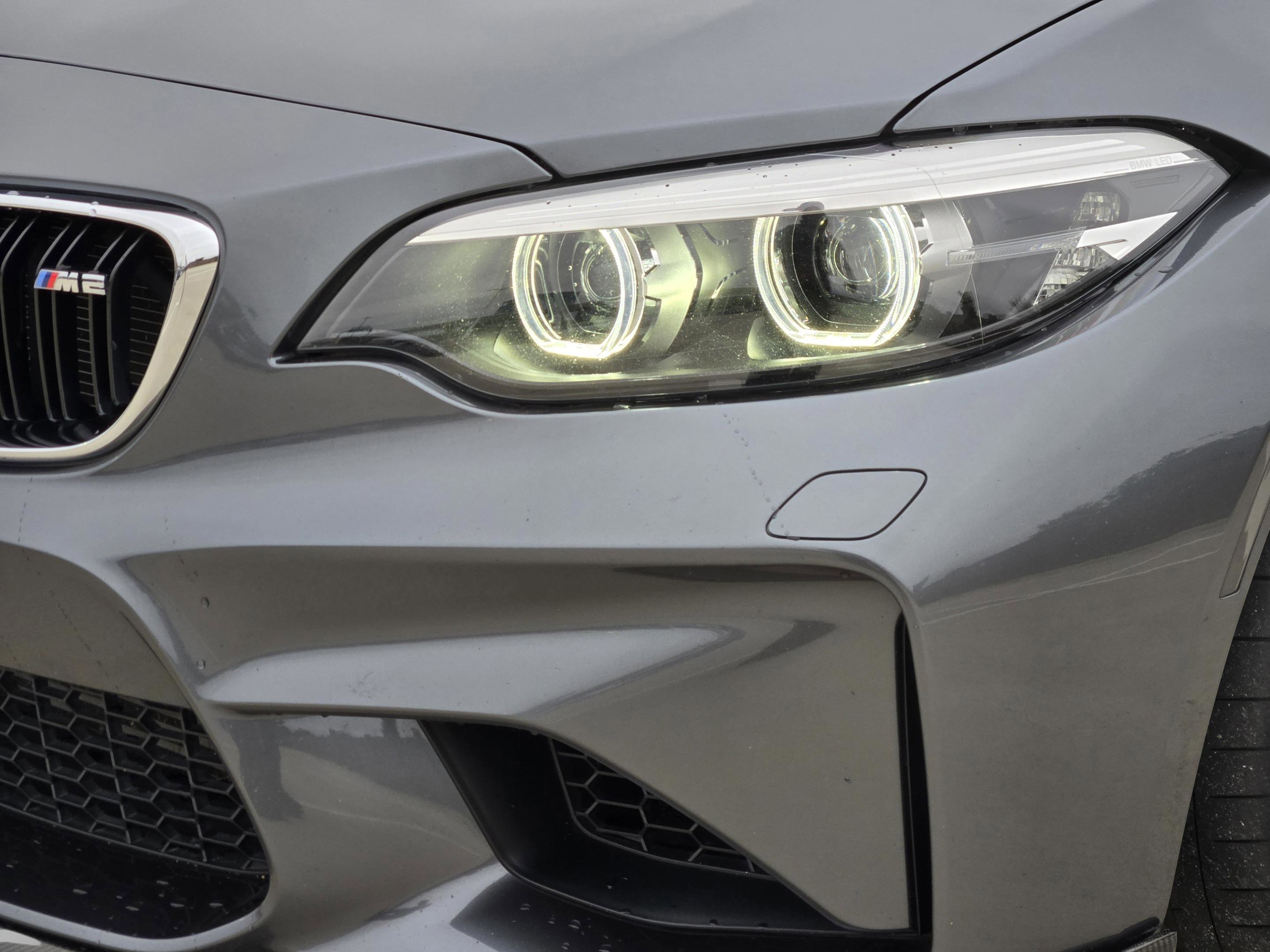 Used 2018 BMW M2 RWD image 28