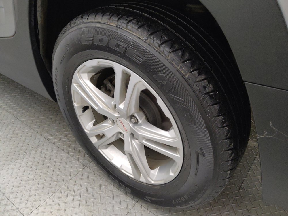 Used 2018 GMC Terrain SLE w/ Driver Convenience Package image 31