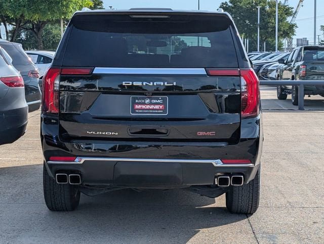 Certified 2025 GMC Yukon Denali AWD/4WD image 5