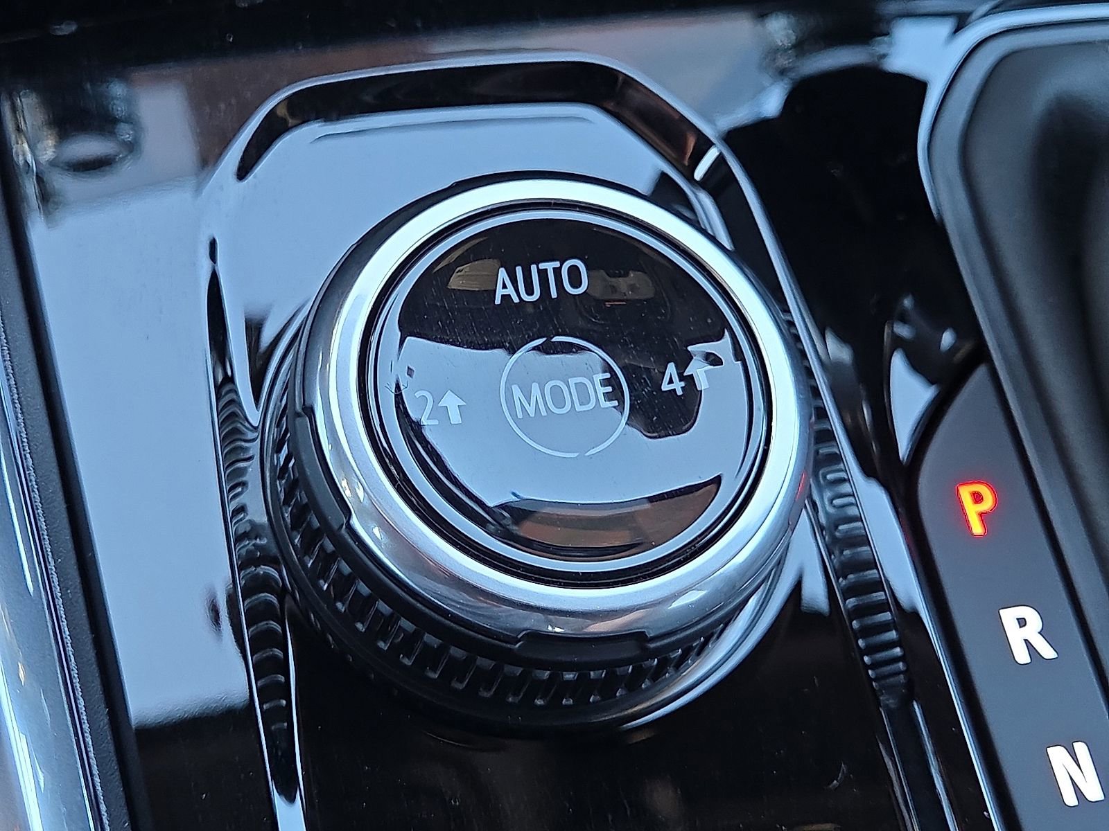 New 2026 GMC Canyon Elevation w/ Convenience Package image 11