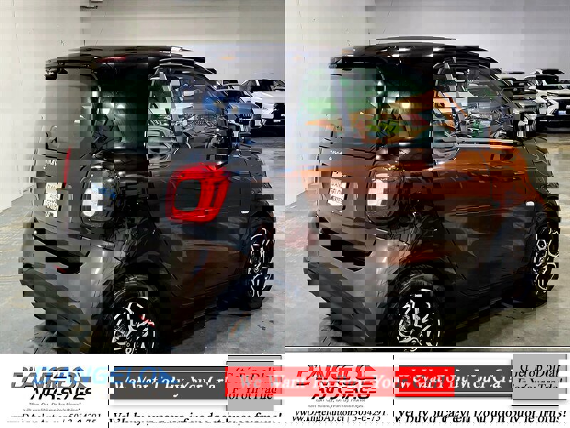 Used 2019 smart fortwo electric drive image 7