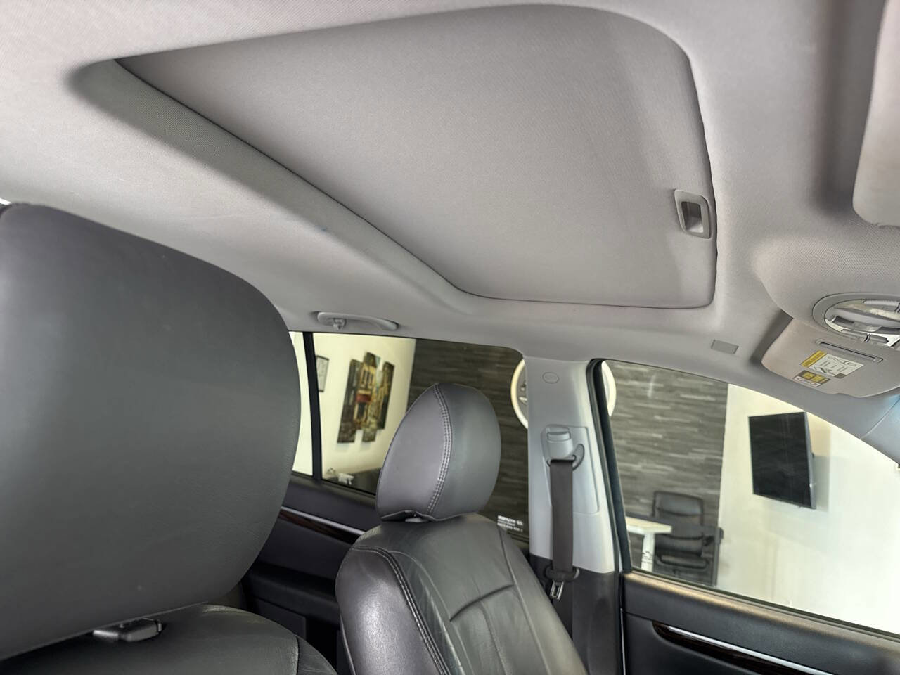 Used 2011 Hyundai Santa Fe Limited image 24