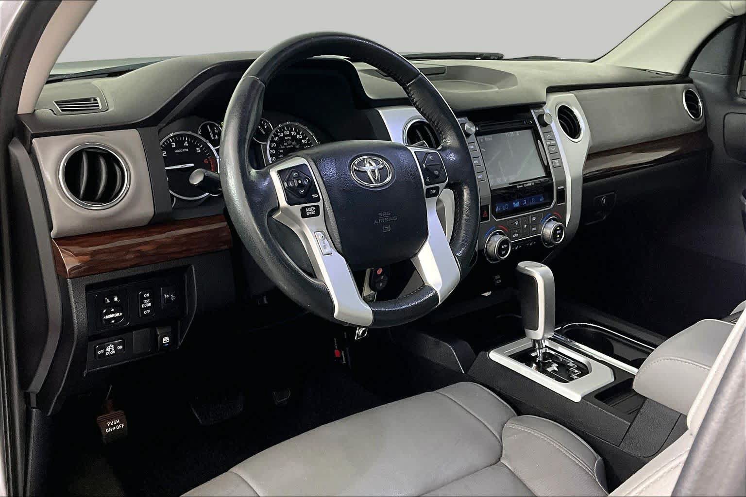 Used 2015 Toyota Tundra Limited AWD/4WD image 16