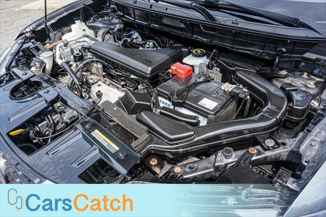 Used 2018 Nissan Rogue SV AWD/4WD image 40