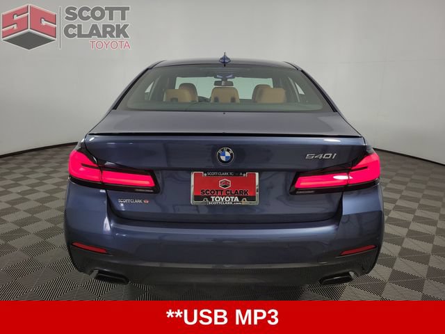Used 2023 BMW 540i w/ M Sport Package RWD image 7