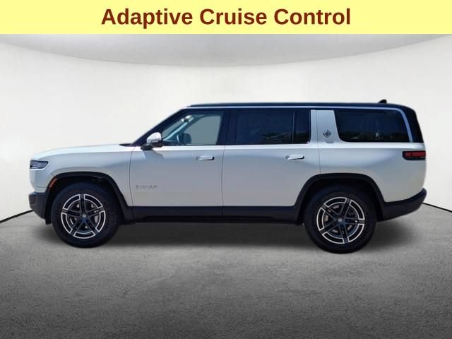Used 2025 Rivian R1S Adventure AWD/4WD image 9
