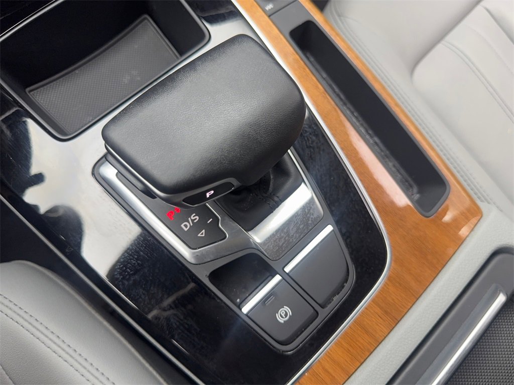 Used 2022 Audi Q5 2.0T Premium w/ Convenience Package image 70