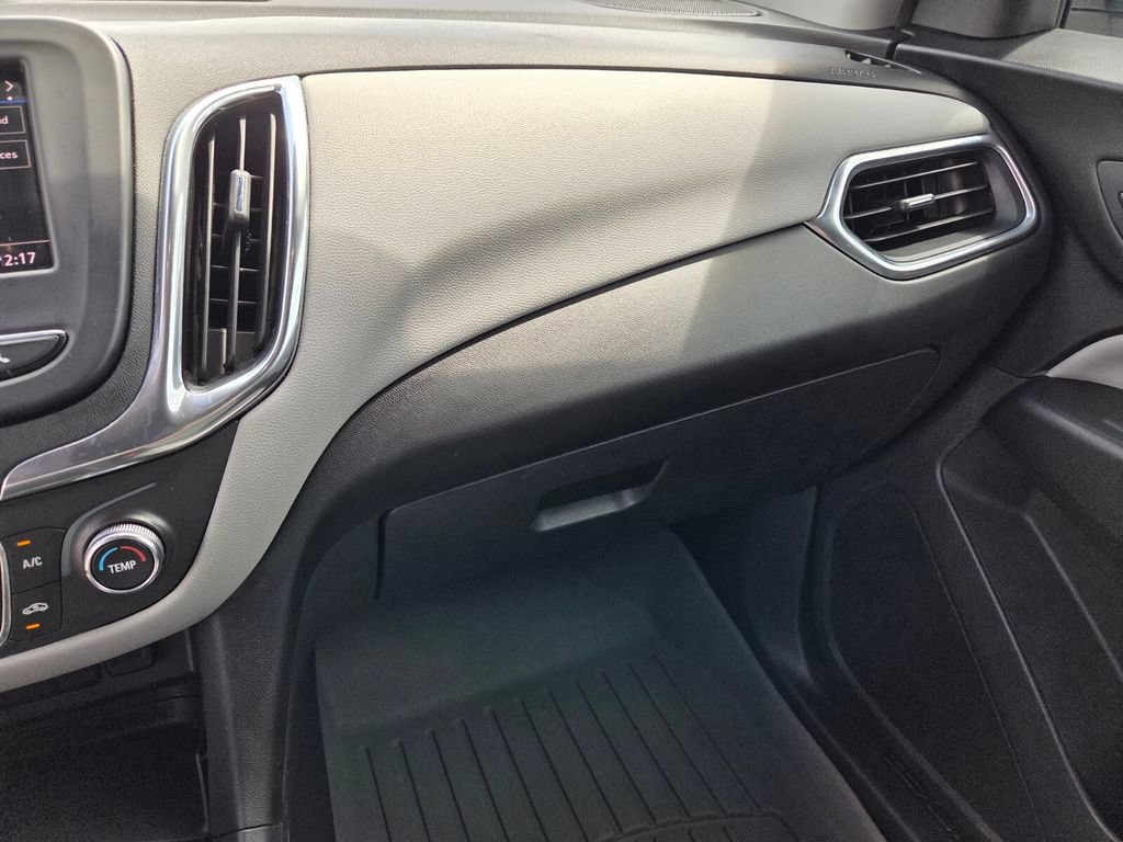 Used 2021 Chevrolet Equinox LS w/ LS Convenience Package FWD image 27
