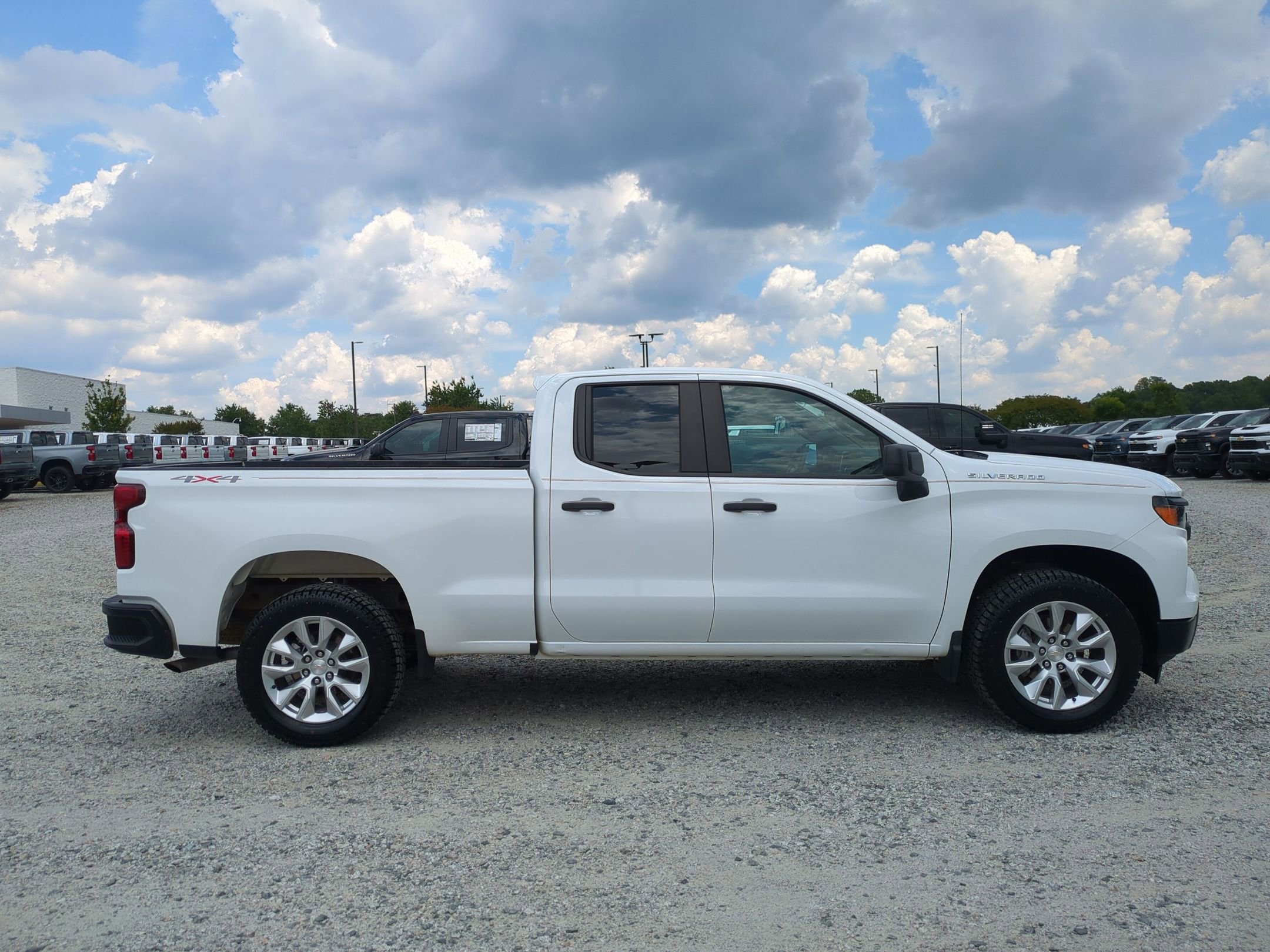 Used 2023 Chevrolet Silverado 1500 W/T w/ WT Convenience Package AWD/4WD image 11