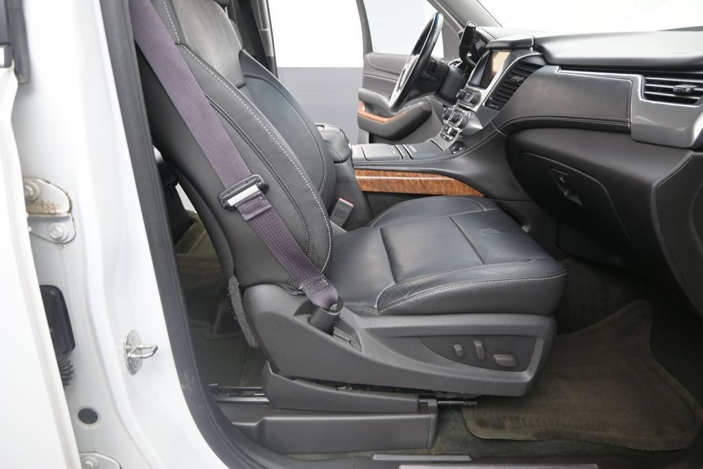 Used 2015 Chevrolet Suburban LTZ AWD/4WD image 15
