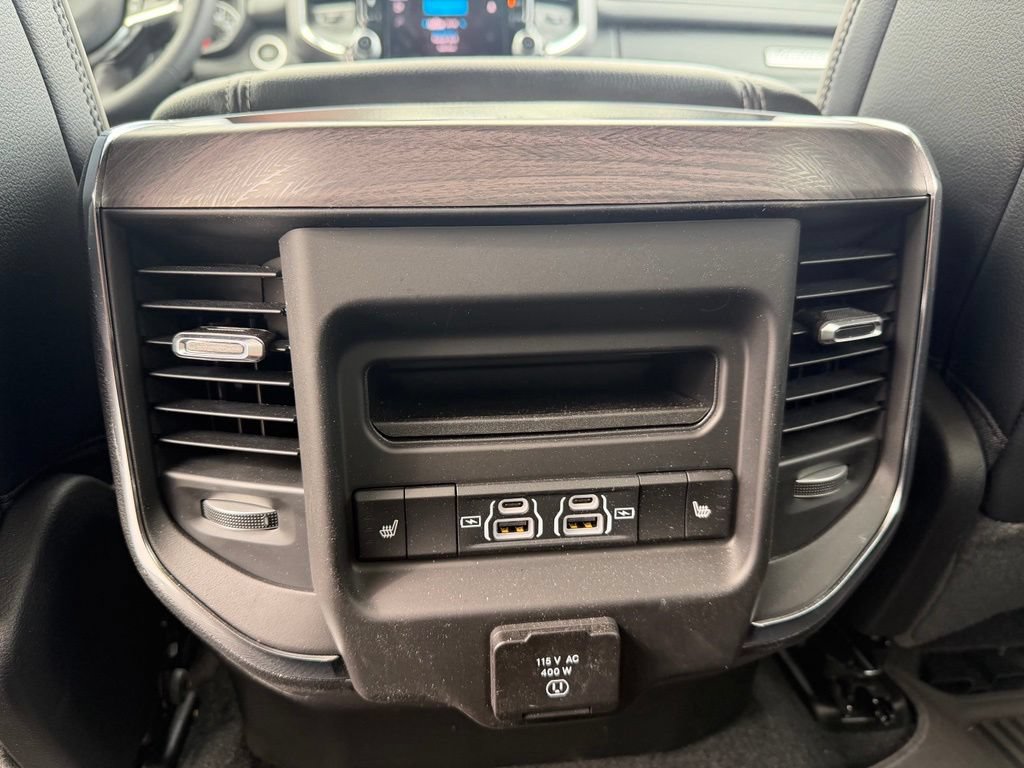 Used 2025 RAM 1500 Laramie w/ Sport Appearance Package AWD/4WD image 9