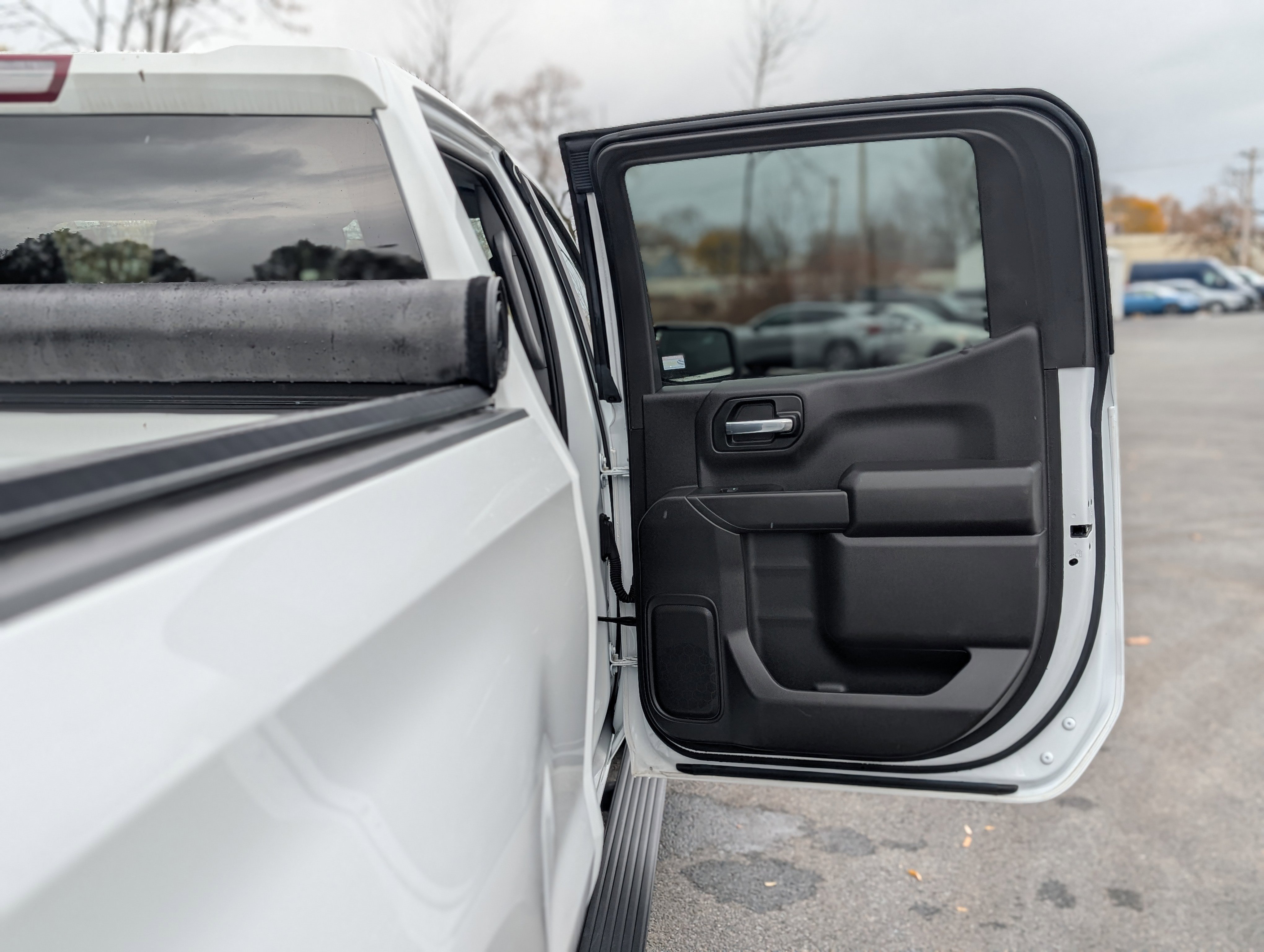 Used 2023 Chevrolet Silverado 1500 Custom image 34