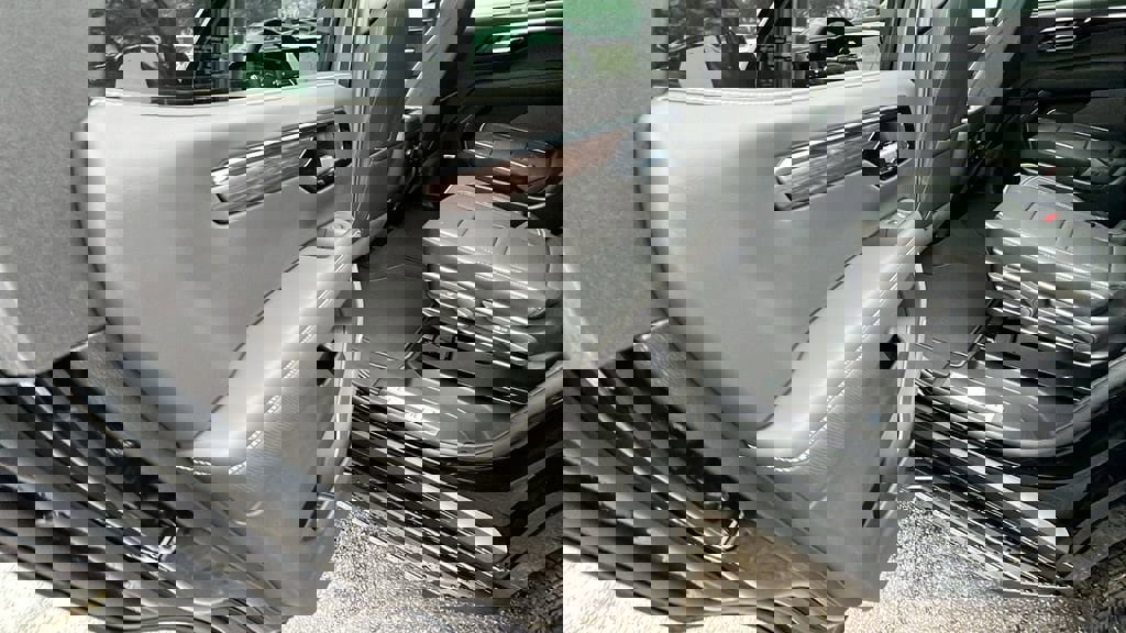 New 2026 Chevrolet Tahoe Premier w/ Sun And Tow Package image 15