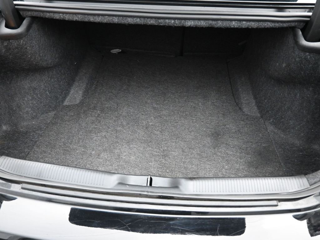 Used 2023 Dodge Charger SXT image 14