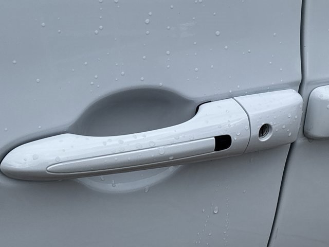 New 2026 Chrysler Pacifica Select image 13