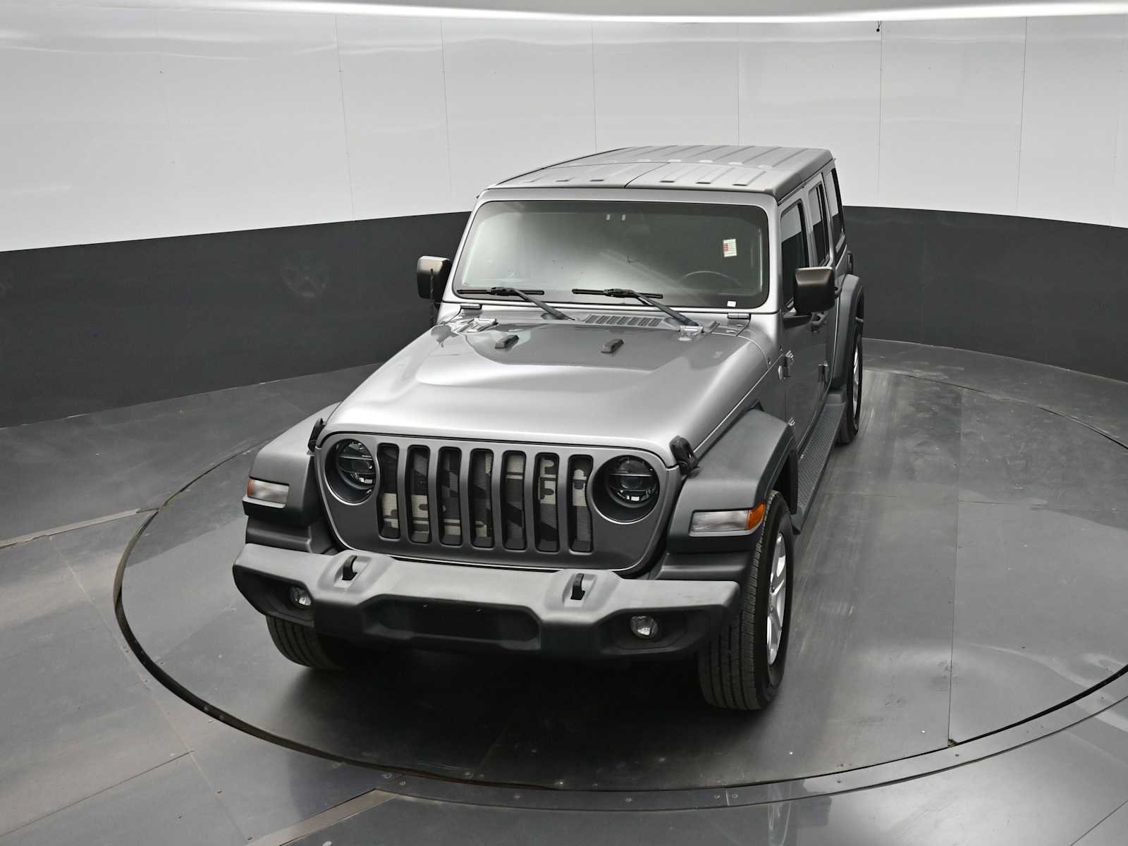 Used 2018 Jeep Wrangler Unlimited Sport S AWD/4WD image 25