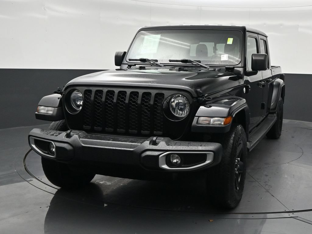 Used 2021 Jeep Gladiator Sport AWD/4WD image 9