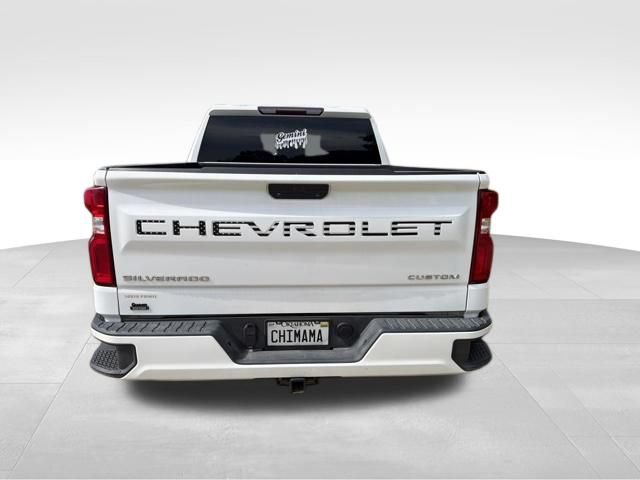 Used 2019 Chevrolet Silverado 1500 Custom w/ Custom Convenience Package AWD/4WD image 7