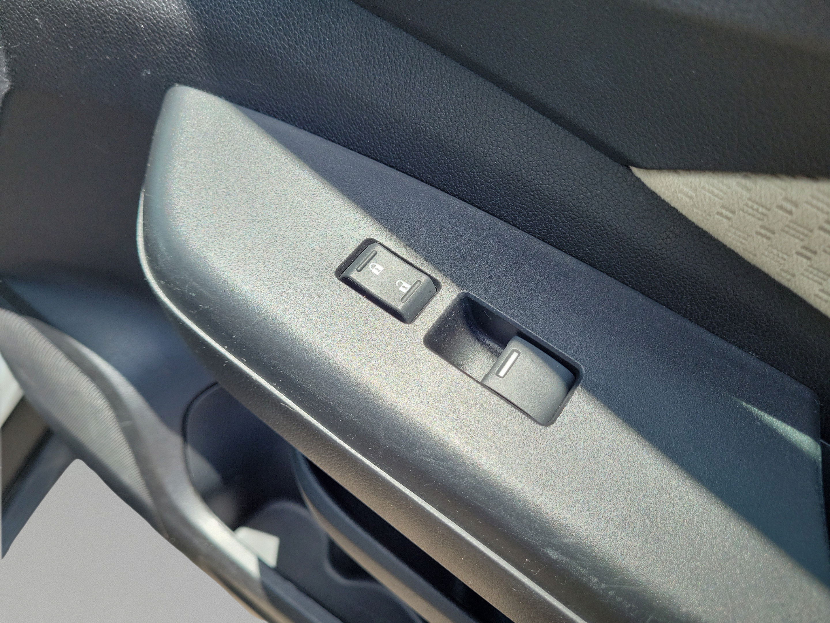Used 2016 Honda CR-V EX image 22