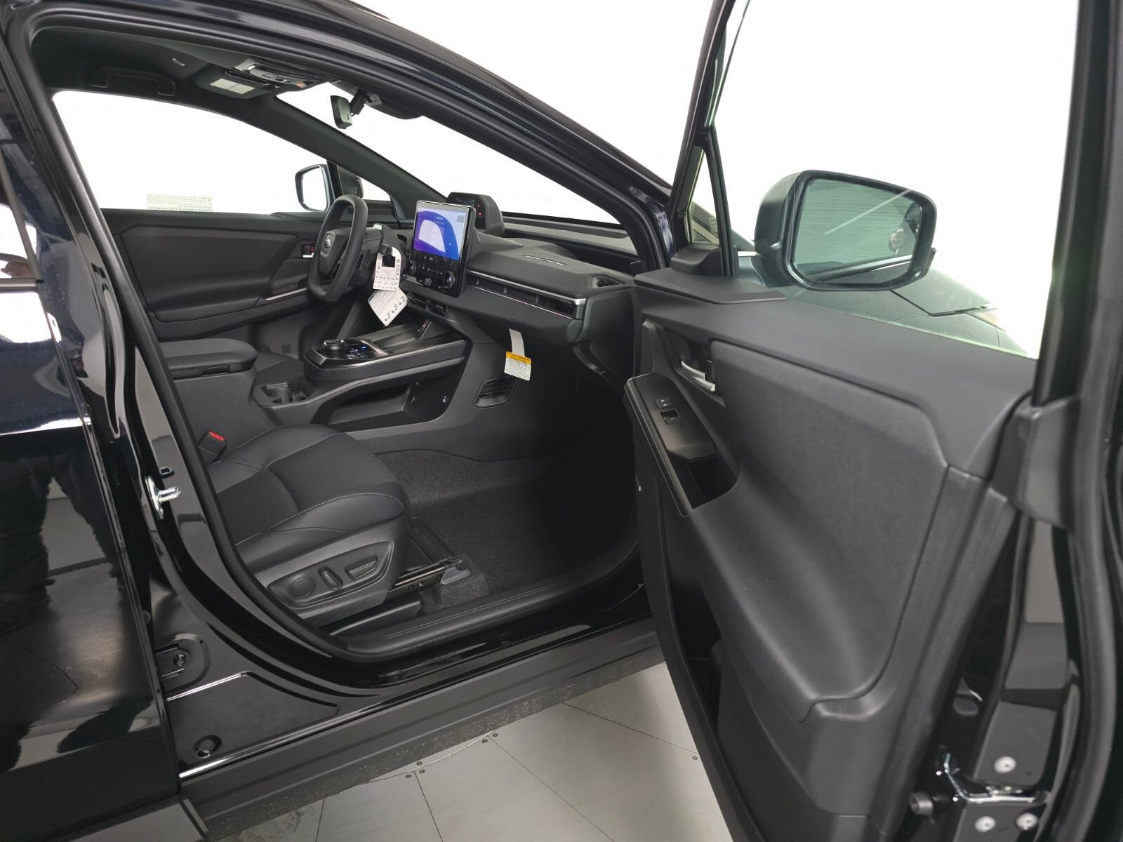 New 2026 Subaru Solterra AWD/4WD image 17
