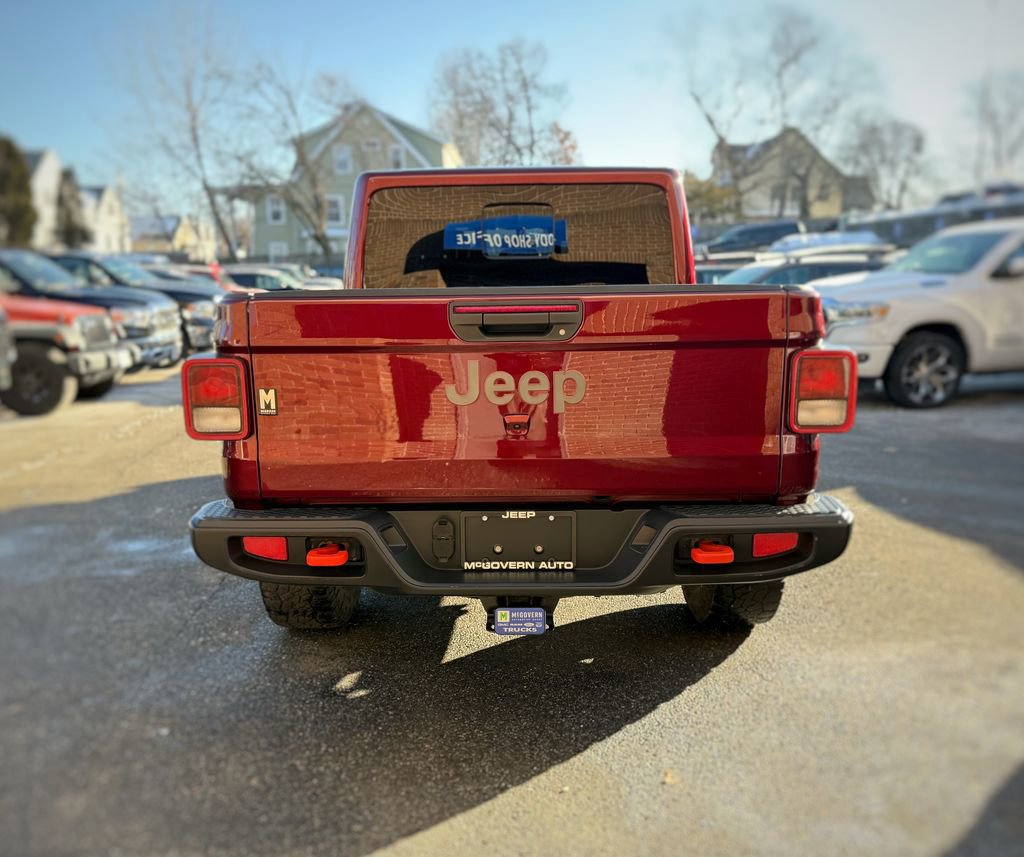 Used 2021 Jeep Gladiator Mojave w/ Cold Weather Group image 10